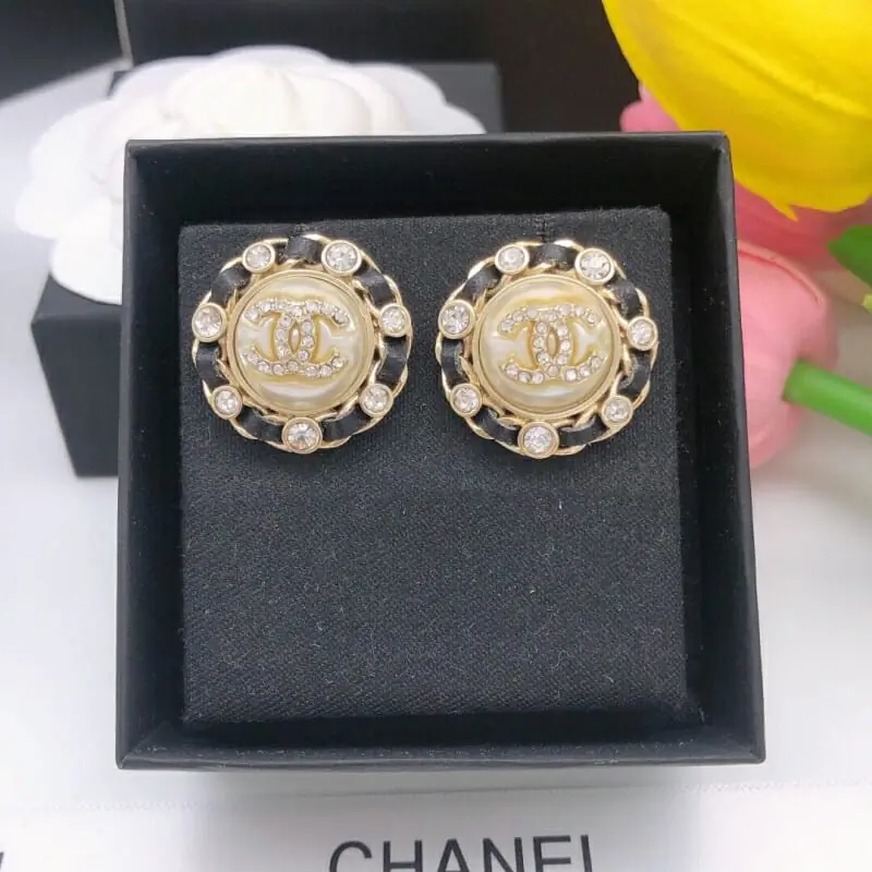 chanel boucles doreilles pour femme s_122ab1b4